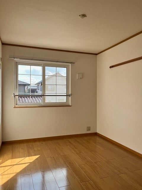 サンクレスト明光の洋室