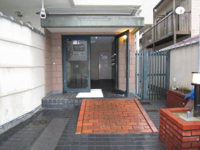 【エントランス】 | シェモア鞍馬口