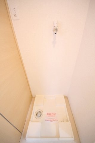 メゾン・ベール　Ａの洗面所|室内洗濯機置場です