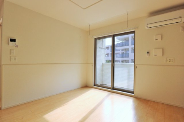 ラヴィアンローズＢの寝室