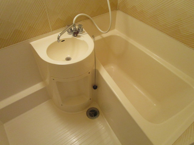 メゾン宝の浴室