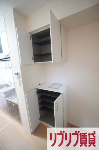シャルム中央の玄関