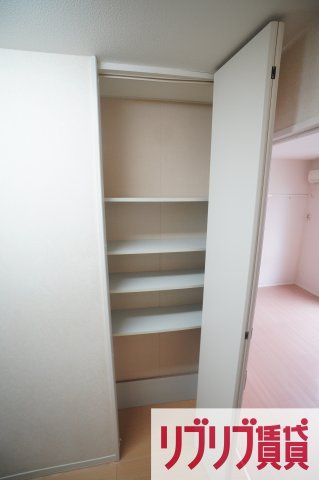 シャルム中央の収納