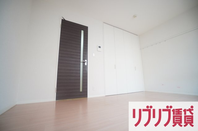 シャルム中央の居間・リビング