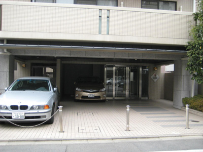 【エントランス】 | リソシエ今出川室町