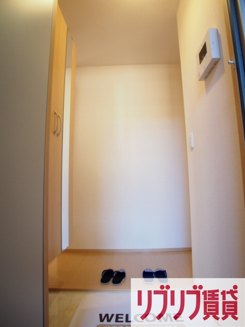 フェリシティ貝塚の玄関