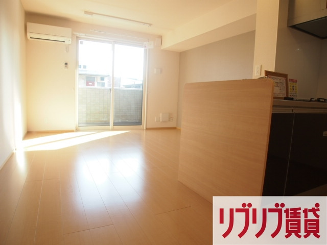 フェリシティ貝塚の居間・リビング