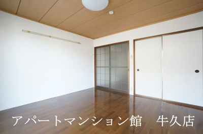 【寝室】 | ライトハウスI