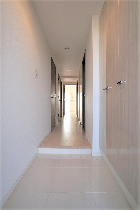 レアシス津田沼前原の丘の玄関