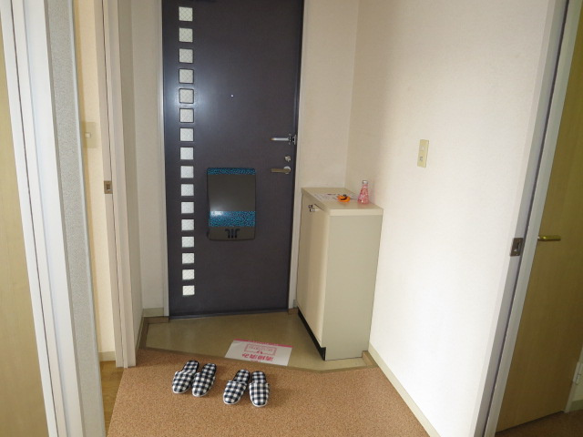 ヴィラ　パルクヒルズの玄関