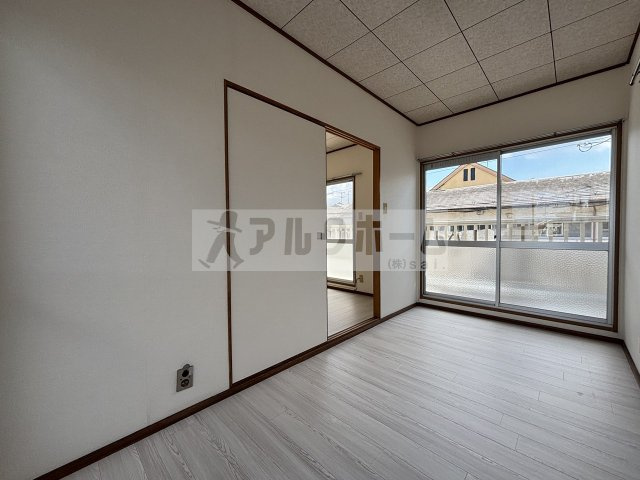 柏原市今町２丁目の一戸建ての洋室