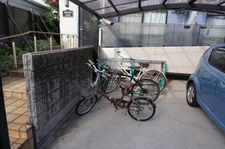 【駐車場】 | 駐輪場