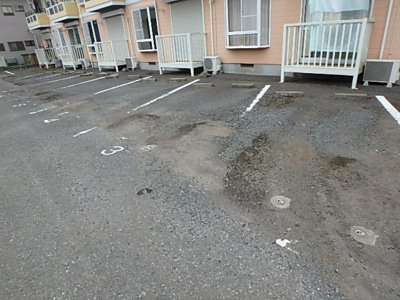 【駐車場】 | ラヴィレット