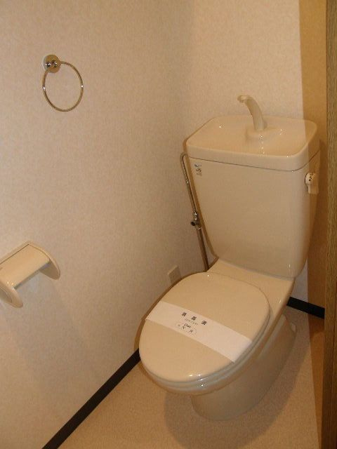 プリーマ赤坂のトイレ|プリーマ赤坂（1K）　トイレ