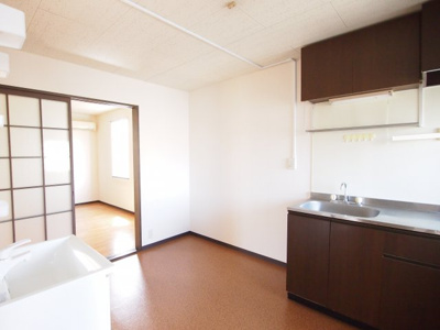 【居間・リビング】 | ビューラ北Ａ