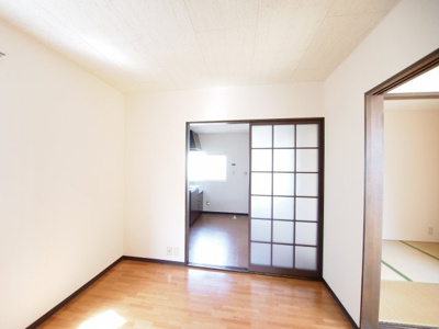 【洋室】 | ビューラ北Ａ