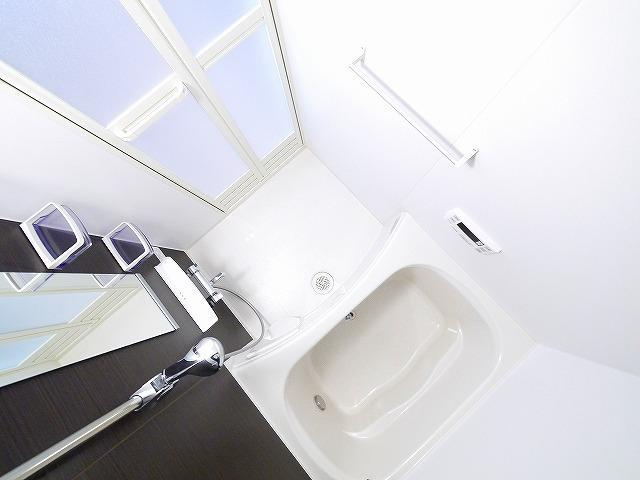 ベル　ソンジュの浴室|コンパクトで使いやすいお風呂です
