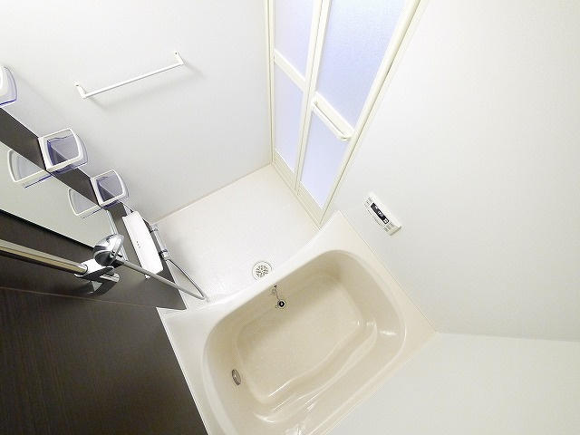 ベル　ソンジュの浴室|アクセントパネルがオシャレなお風呂です