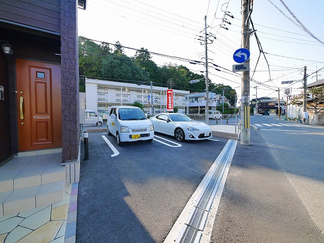 ベル　ソンジュの駐車場|お車も止めていただけます