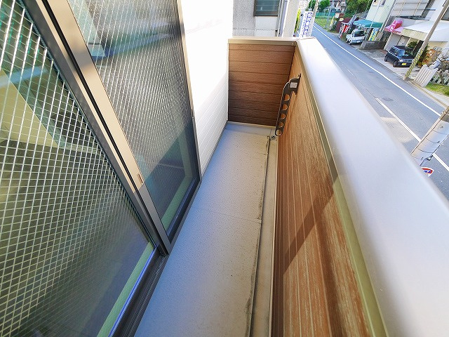 ベル　ソンジュのバルコニー|開放的で明るい空間を演出してくれるバルコニーです