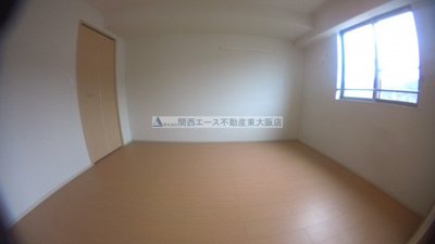 【洋室】 | サンライトプラザ