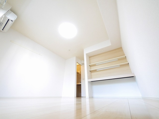 ファミールⅡの洋室|スタンダードな洋室です