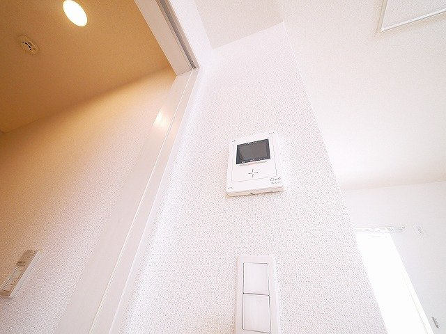 ラオックスⅡのセキュリティ|モニター付きインターホーン