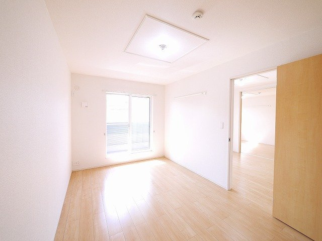 ラオックスⅡの洋室|スタンダードな洋室です