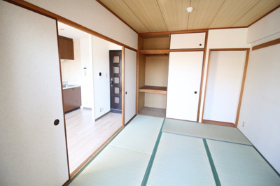 【寝室】 | グランドハイム長田