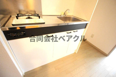 【キッチン】 | セジュール向日葵 | コンパクトなキッチンで掃除もラクラク