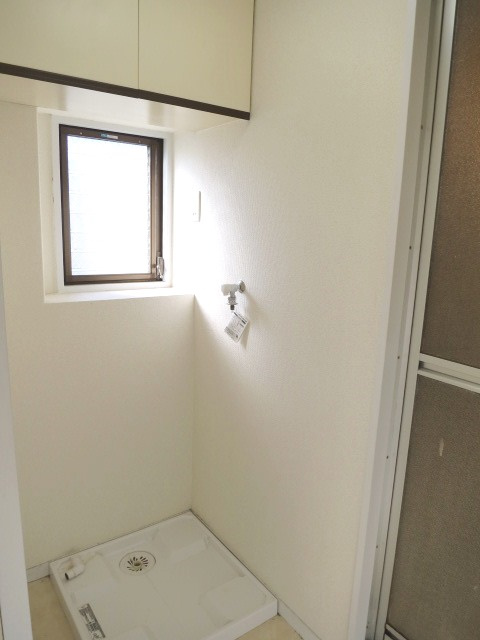 イーストヴィレッジの設備|室内洗濯機置場