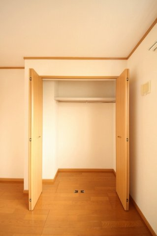 プラティーク晃望台の収納|たっぷりとした収納スペースです