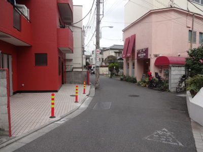 【周辺】 | 第２根岸レジデンス | 第２根岸レジデンス　物件前