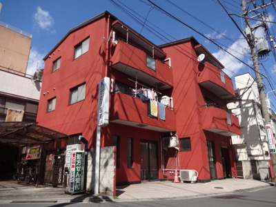 【外観】 | 第２根岸レジデンス | 第２根岸レジデンス　山手線「鶯谷」駅徒歩３分・日比谷線「入谷」駅徒歩７分と便利な立地！閑静な住宅街で静かな環境！