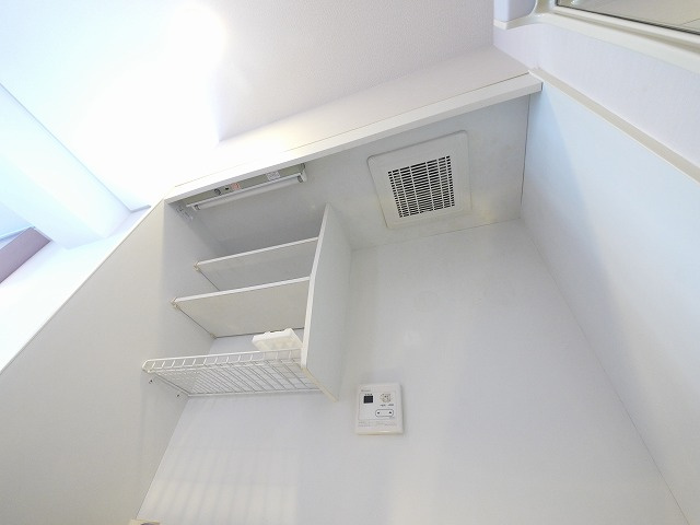 ハウスナカタニのキッチン|コンパクトなキッチンで掃除もラクラク