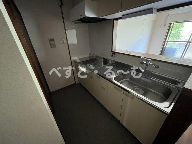 ロイヤルメゾン富士のキッチン