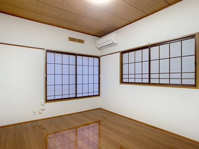 コーポ清江の居間・リビング