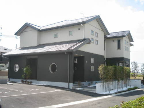 シャーメゾン琴里