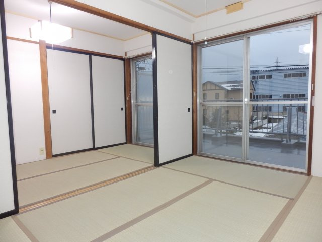 コーポ穂積Bの和室