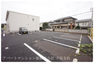 【駐車場】