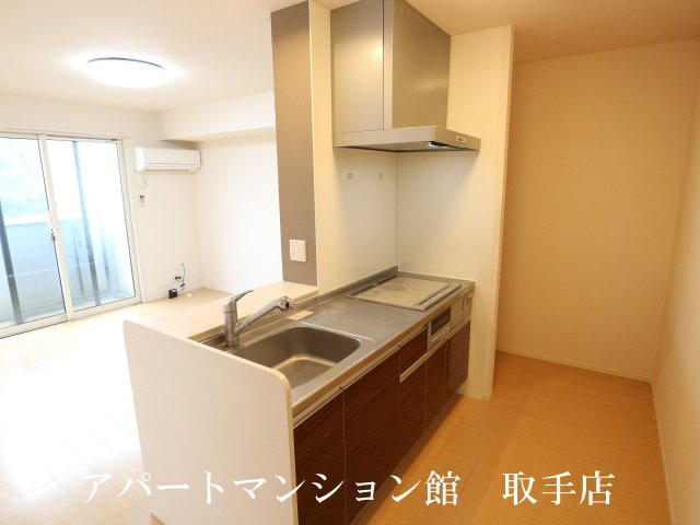 クレストヴィラⅠのキッチン