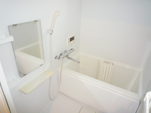 ハイツ・レイの浴室|浴室