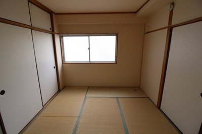 【寝室】 | ゼフィール板宿