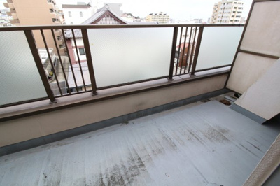 【バルコニー】 | ゼフィール板宿