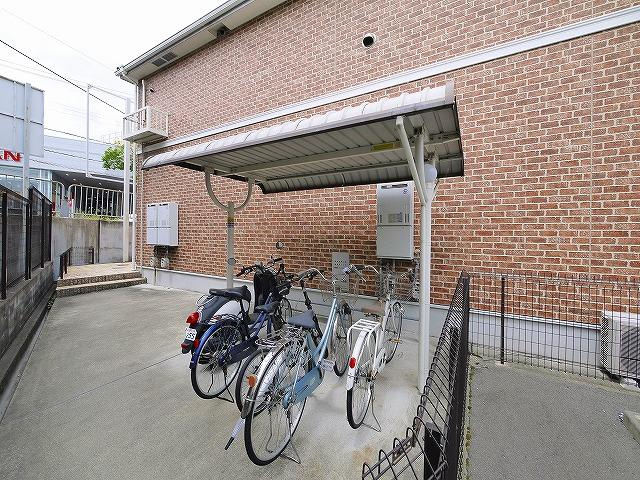 グラツィオーソ・エテルノのその他共用部分|自転車置き場