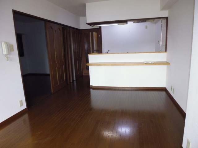 ルナポリスの居間・リビング