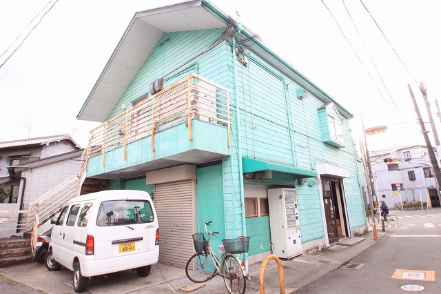 東大阪市大蓮東２丁目の店舗事務所の外観