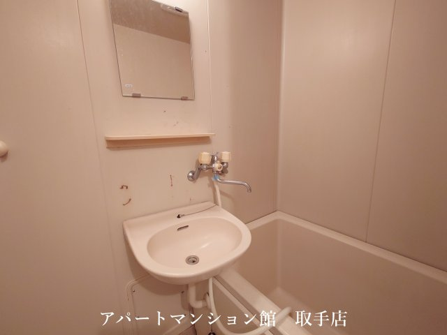 コーポウィスタリアAの洗面所