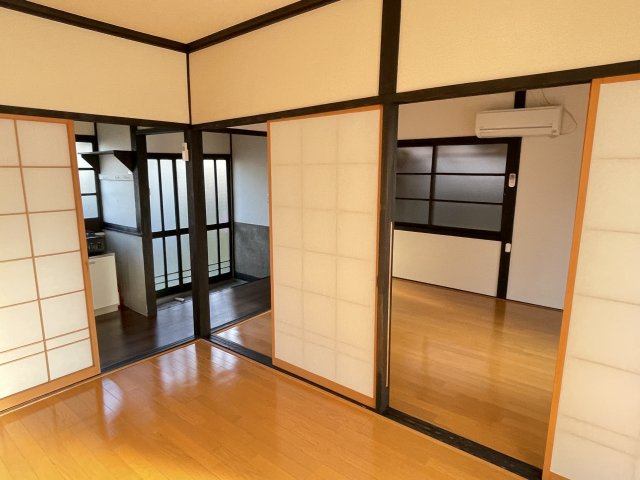 西南角の寝室|洋室です