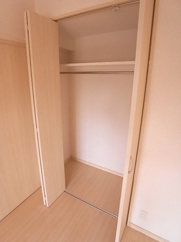 カルティス天神南の収納